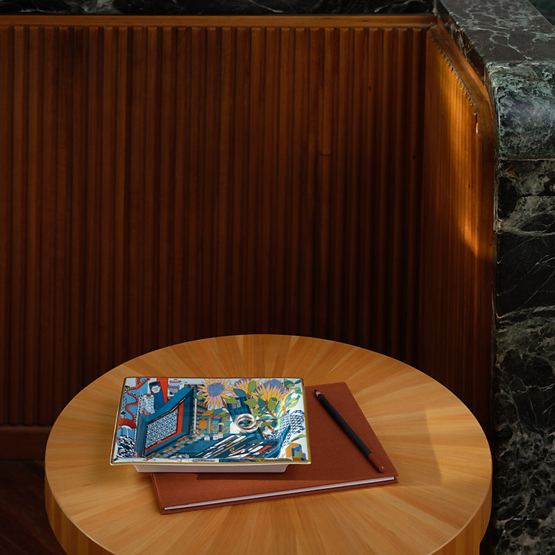 エルメス【コレクターズアイテム】アートトレー　　新品未使用 エルメス【コレクターズアイテム】アートトレー 新品未使用 2026午年